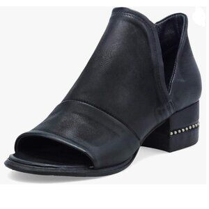 XYD Black V Cut Chunky Heel Peep Toe Block Low Heel Studded Side Zip Ankle Boots